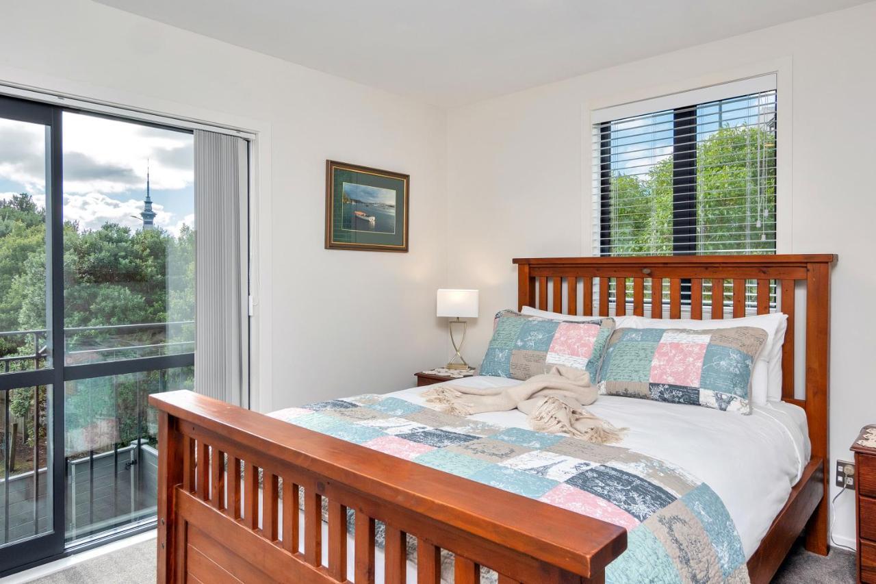 אוקלנד Greenwich Townhouse With Parking And Air-Con מראה חיצוני תמונה