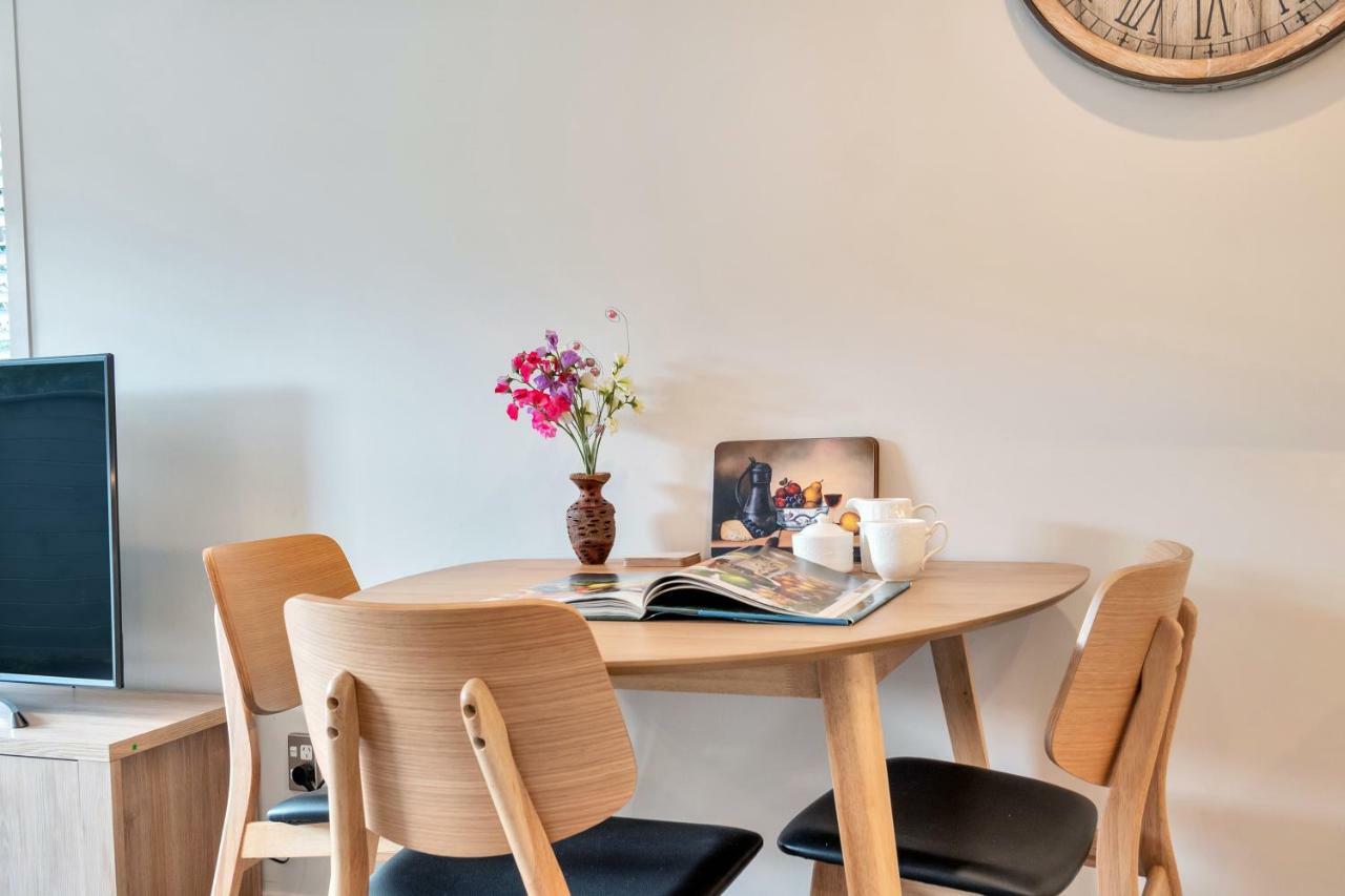 אוקלנד Greenwich Townhouse With Parking And Air-Con מראה חיצוני תמונה